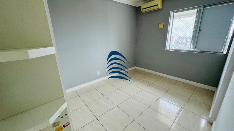 Apartamento à venda com 3 quartos, 98m² - Foto 8