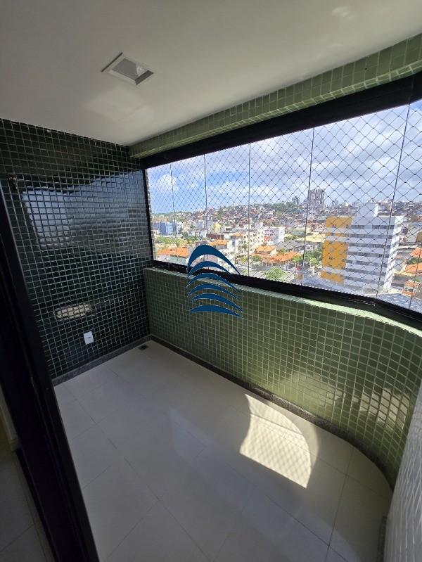 Apartamento à venda com 2 quartos, 64m² - Foto 30