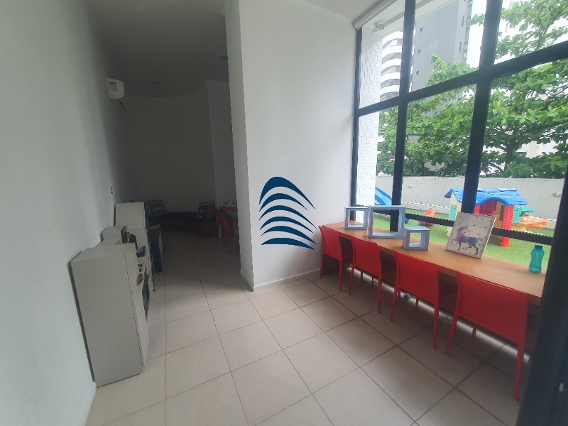 Apartamento à venda com 3 quartos, 145m² - Foto 13