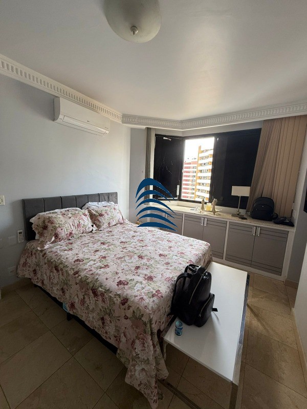 Apartamento à venda com 3 quartos, 207m² - Foto 20