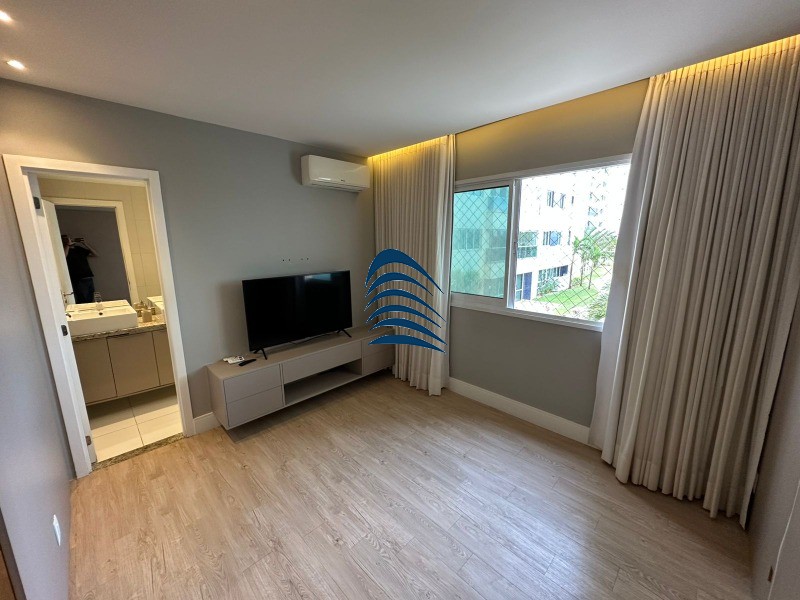 Apartamento à venda com 3 quartos, 165m² - Foto 7