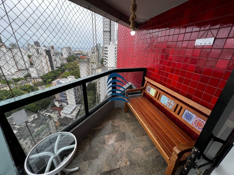 Apartamento à venda com 3 quartos, 200m² - Foto 5