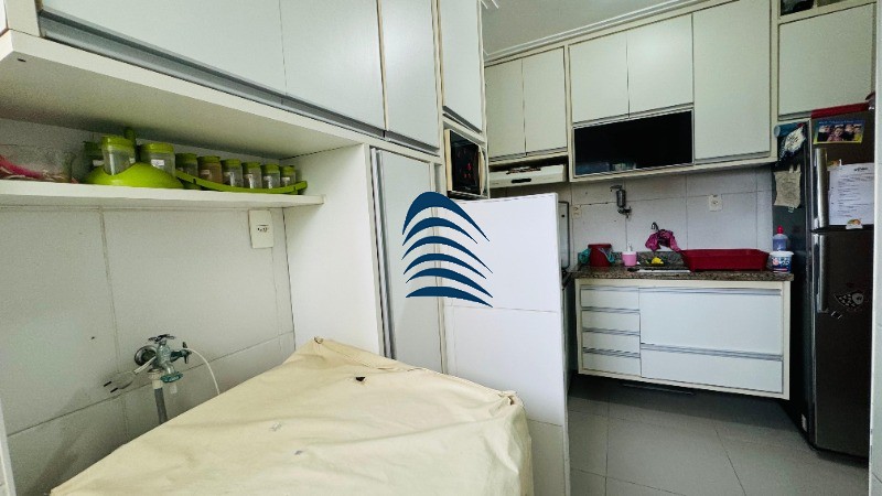 Apartamento à venda com 3 quartos, 87m² - Foto 9