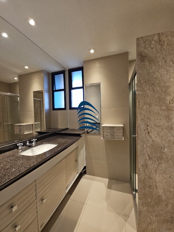 Apartamento à venda com 4 quartos, 330m² - Foto 17