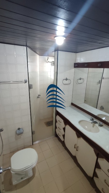 Apartamento à venda com 4 quartos, 211m² - Foto 15