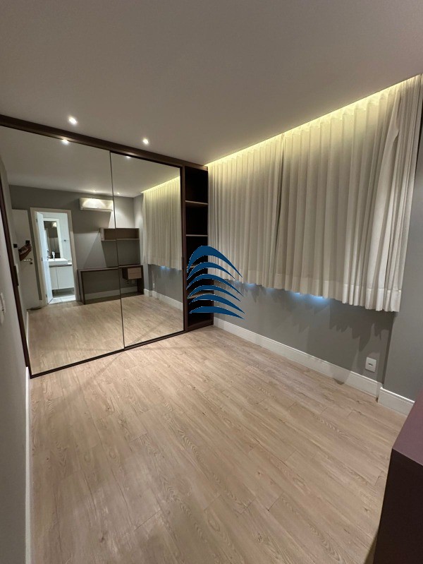 Apartamento à venda com 3 quartos, 165m² - Foto 11