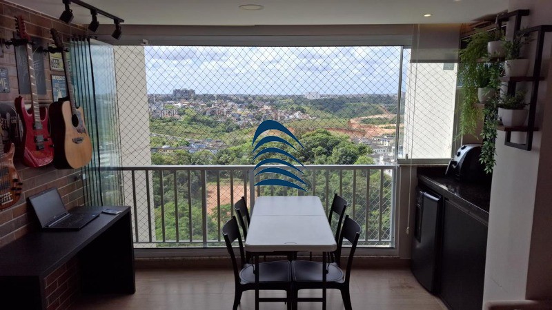 Apartamento à venda com 3 quartos, 80m² - Foto 2