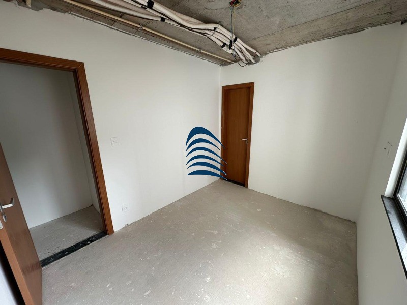 Apartamento à venda com 3 quartos, 155m² - Foto 19