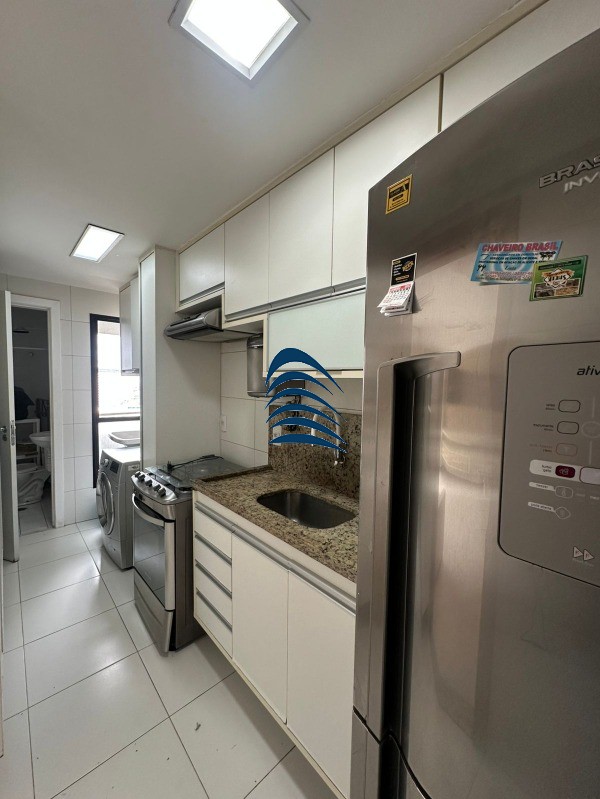 Apartamento à venda com 2 quartos, 69m² - Foto 4