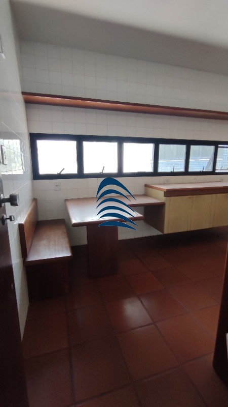 Apartamento à venda com 4 quartos, 211m² - Foto 9