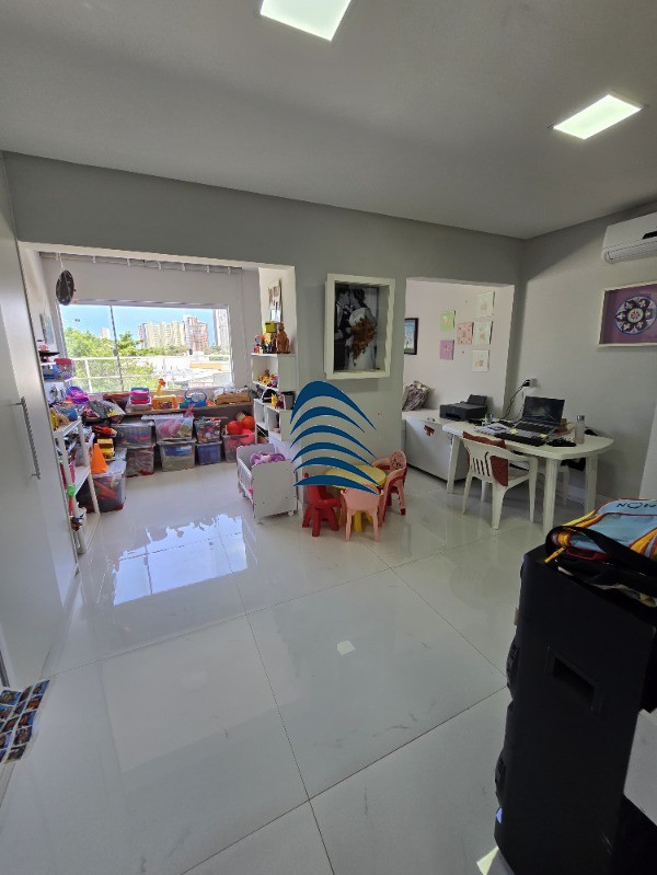 Casa à venda com 4 quartos, 249m² - Foto 27