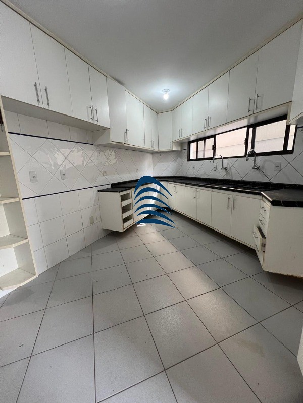 Apartamento à venda com 4 quartos, 270m² - Foto 8