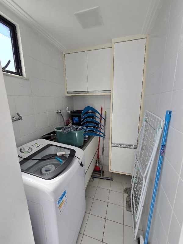 Apartamento à venda com 3 quartos, 142m² - Foto 11