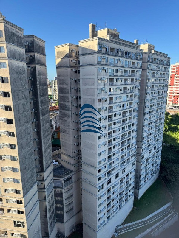 Apartamento à venda com 2 quartos, 60m² - Foto 12