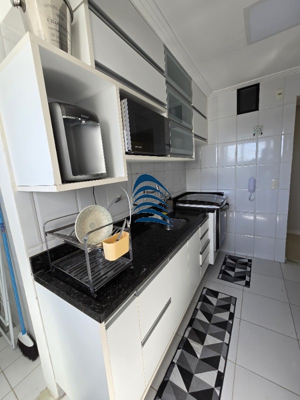 Apartamento à venda com 3 quartos, 142m² - Foto 3