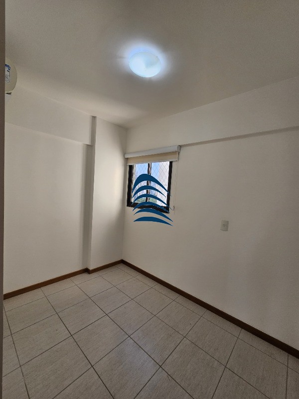 Apartamento à venda com 3 quartos, 107m² - Foto 8