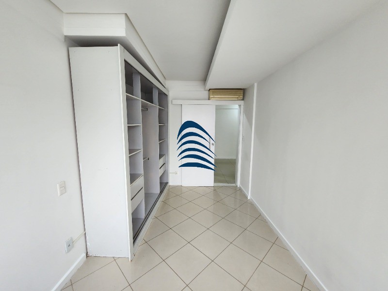 Apartamento à venda com 3 quartos, 127m² - Foto 10