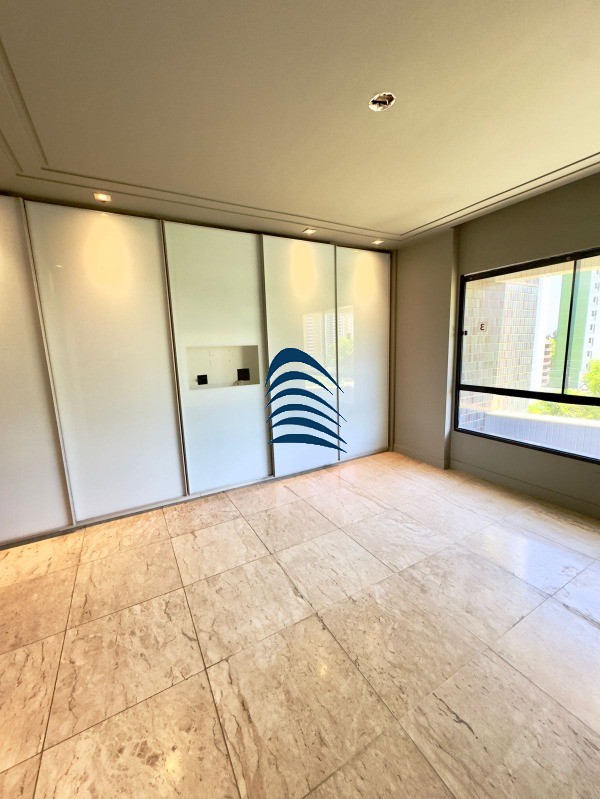 Apartamento à venda com 4 quartos, 243m² - Foto 23