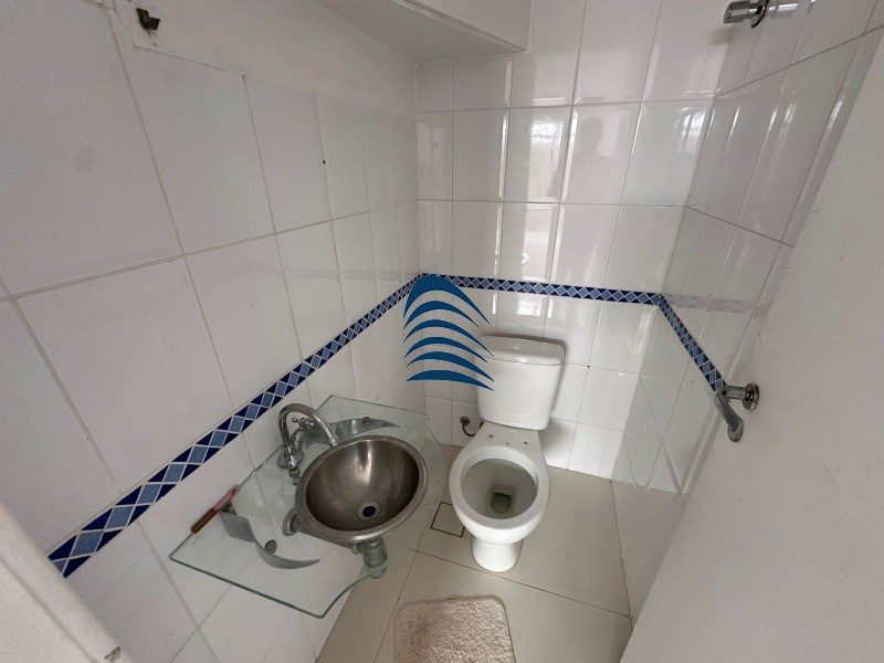 Apartamento à venda com 3 quartos, 220m² - Foto 2