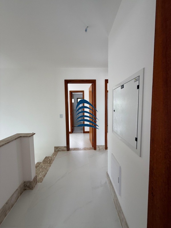 Casa à venda com 5 quartos, 206m² - Foto 5