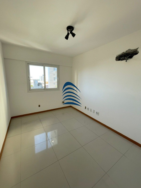 Apartamento à venda com 3 quartos, 105m² - Foto 12