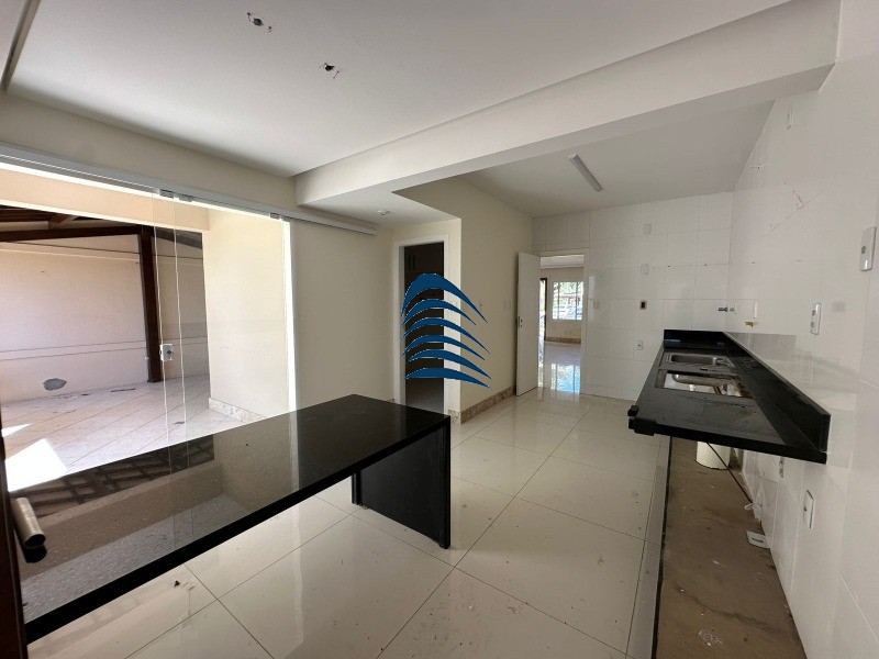 Apartamento à venda com 3 quartos, 220m² - Foto 25