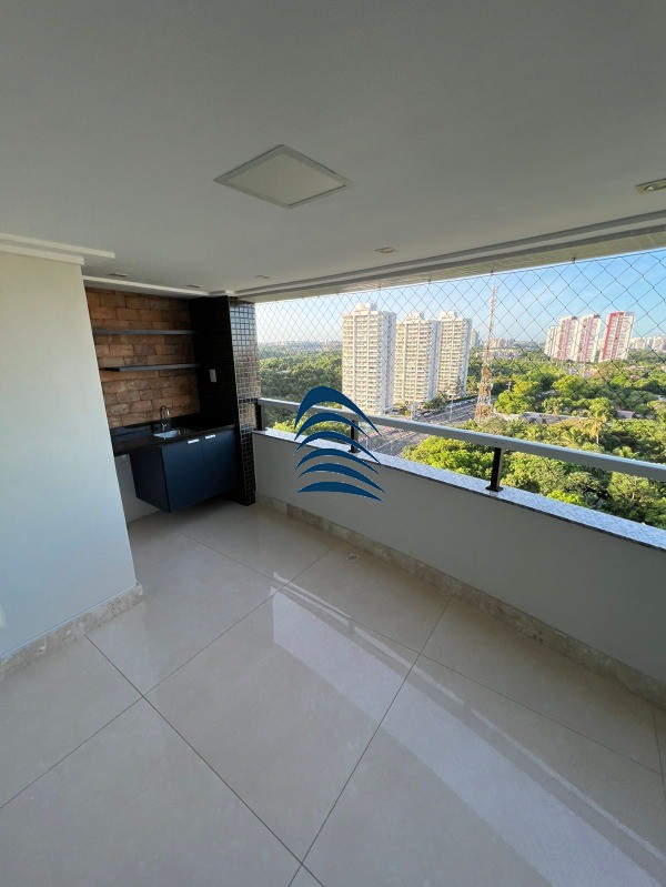 Apartamento à venda com 2 quartos, 67m² - Foto 11