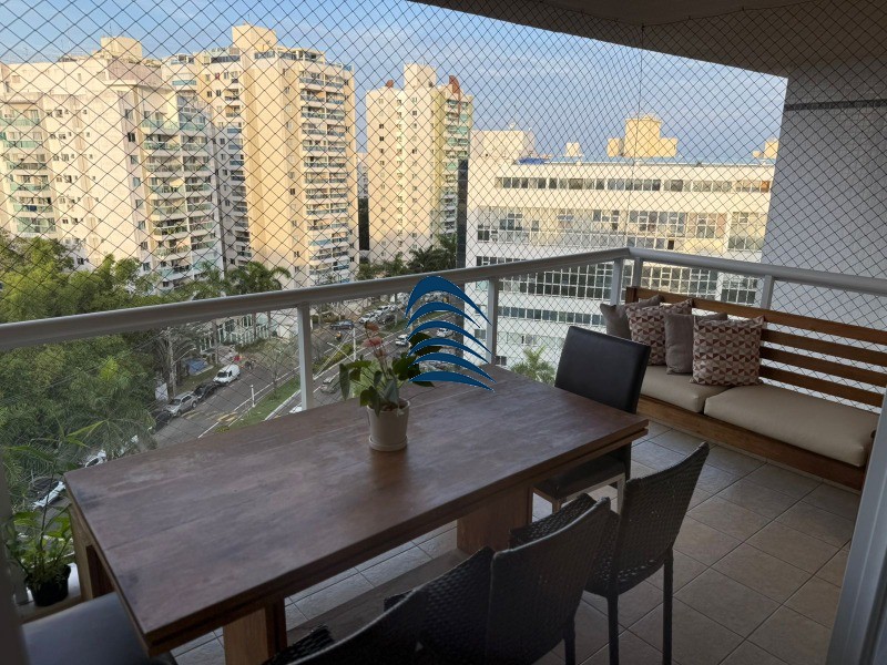 Apartamento à venda com 4 quartos, 132m² - Foto 1