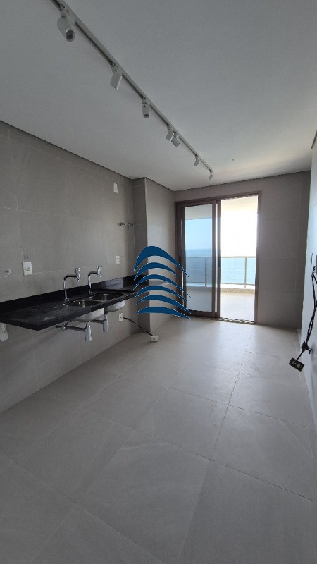 Apartamento à venda com 4 quartos, 209m² - Foto 3