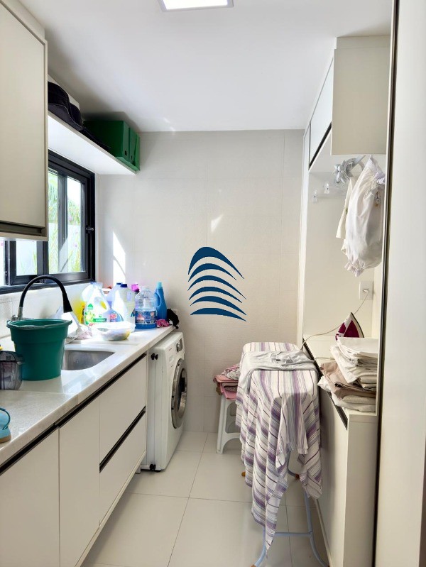 Casa, 3 quartos, 235 m² - Foto 32