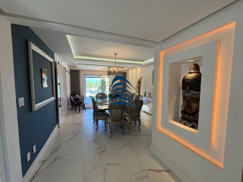 Casa, 4 quartos, 300 m² - Foto 1