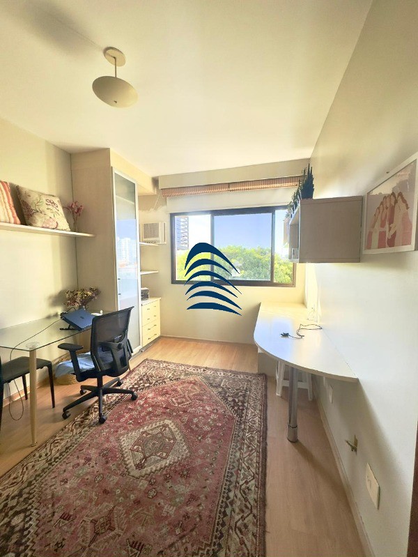 Apartamento, 3 quartos, 180 m² - Foto 2
