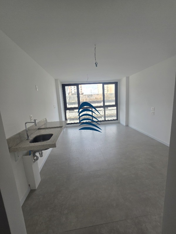 Apartamento, 1 quarto, 27 m² - Foto 1