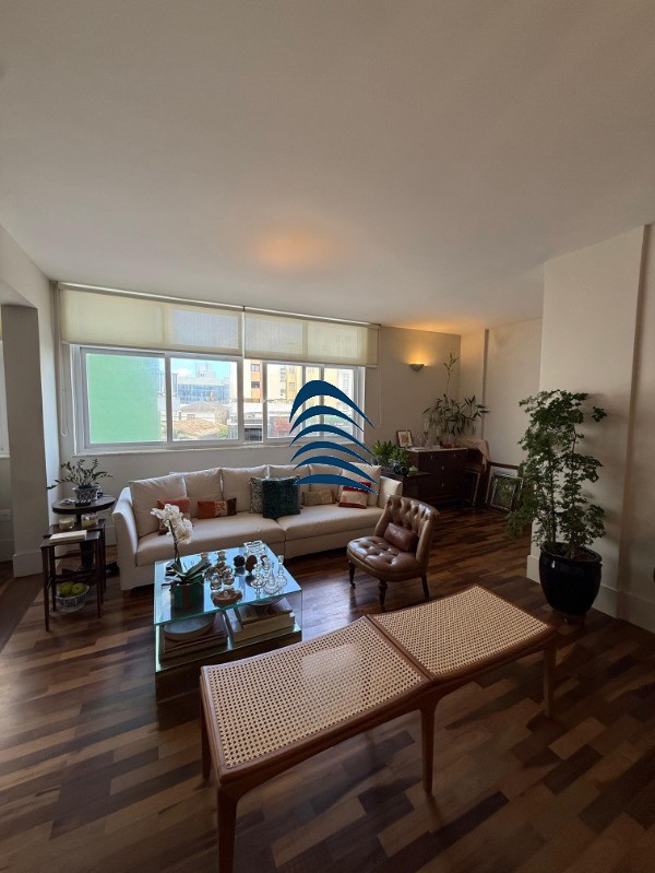 Apartamento, 3 quartos, 155 m² - Foto 1