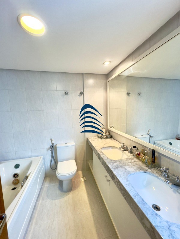 Apartamento, 3 quartos, 245 m² - Foto 11
