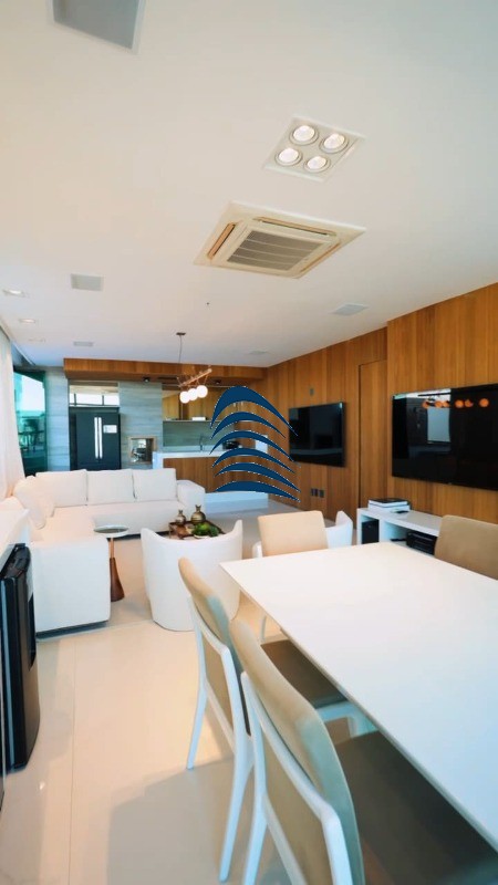 Cobertura, 3 quartos, 226 m² - Foto 1