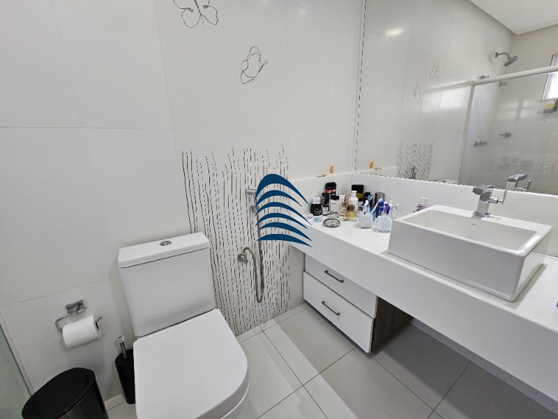 Casa, 4 quartos, 242 m² - Foto 9
