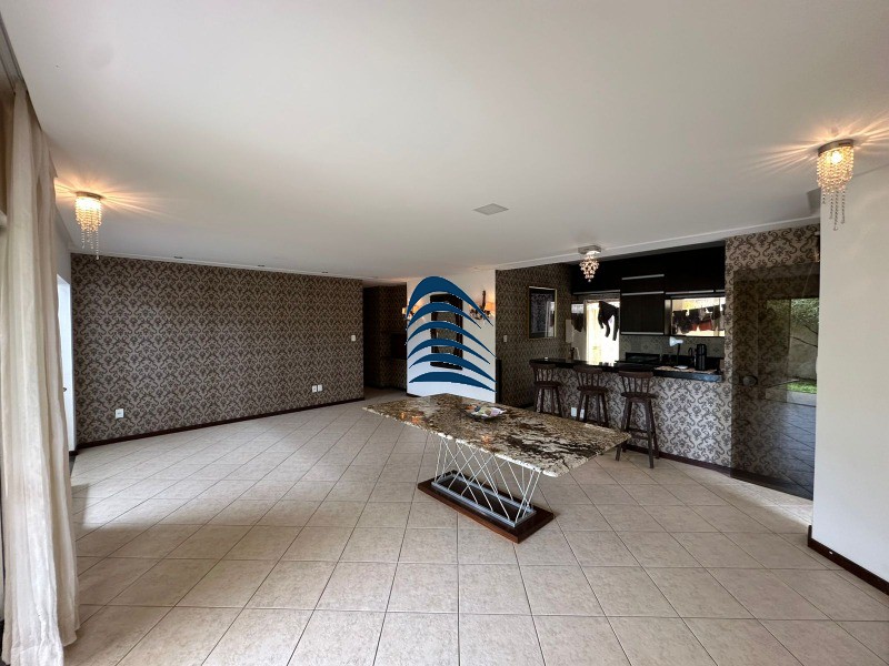 Casa, 4 quartos, 300 m² - Foto 8