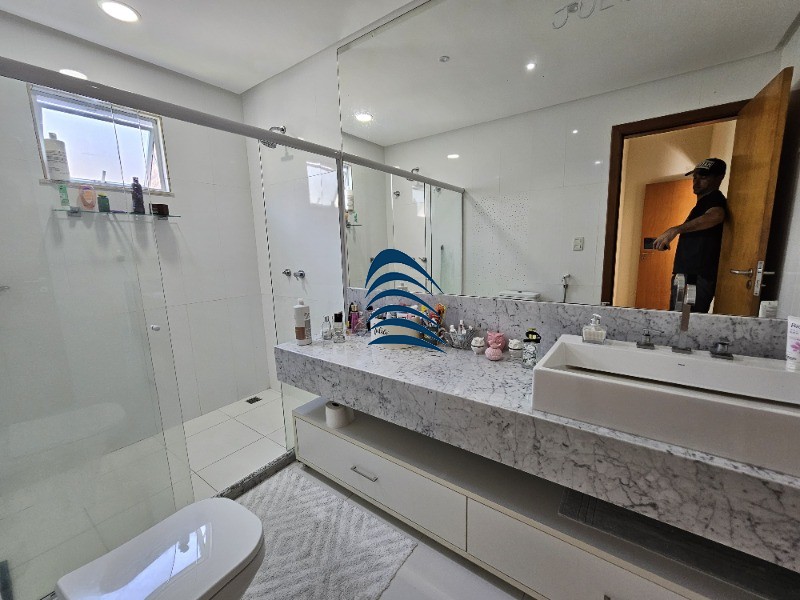 Casa, 4 quartos, 242 m² - Foto 32