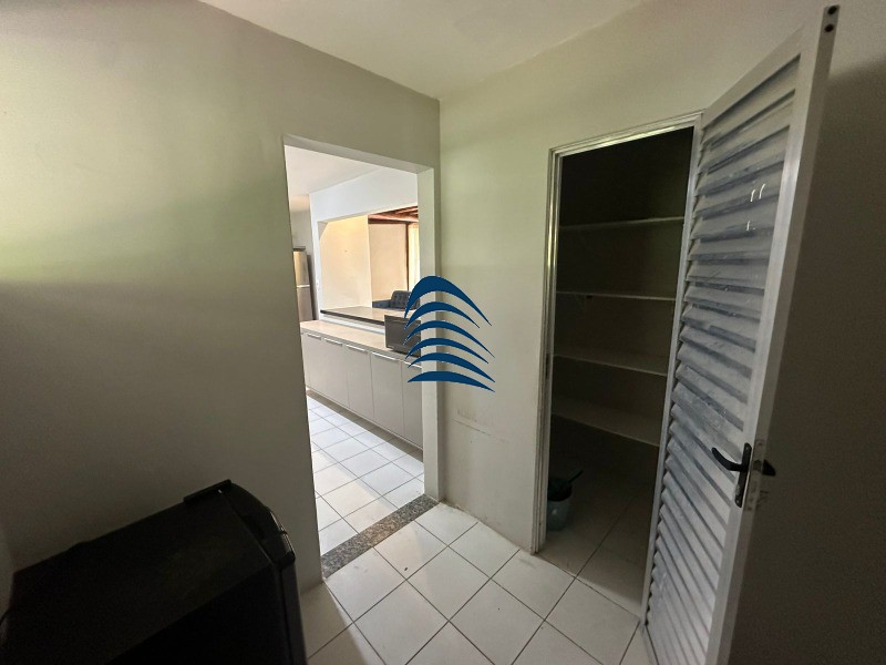Casa, 4 quartos, 260 m² - Foto 8