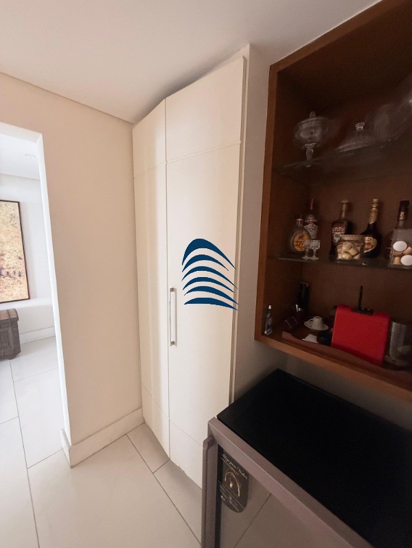 Apartamento, 3 quartos, 278 m² - Foto 2