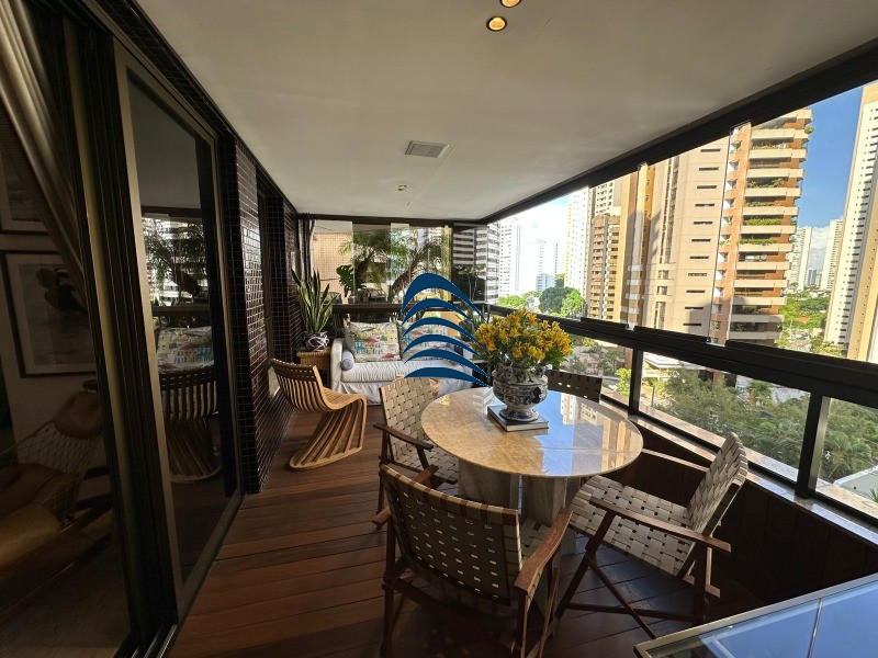 Apartamento, 3 quartos, 163 m² - Foto 1