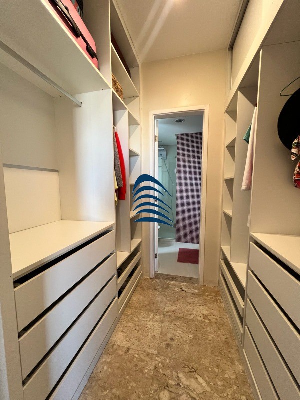 Apartamento, 3 quartos, 225 m² - Foto 2