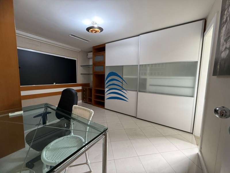 Casa, 4 quartos, 350 m² - Foto 13