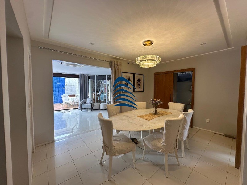 Casa, 3 quartos, 270 m² - Foto 16
