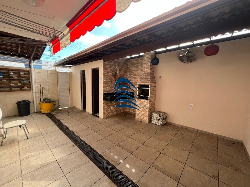 Casa, 3 quartos, 171 m² - Foto 2