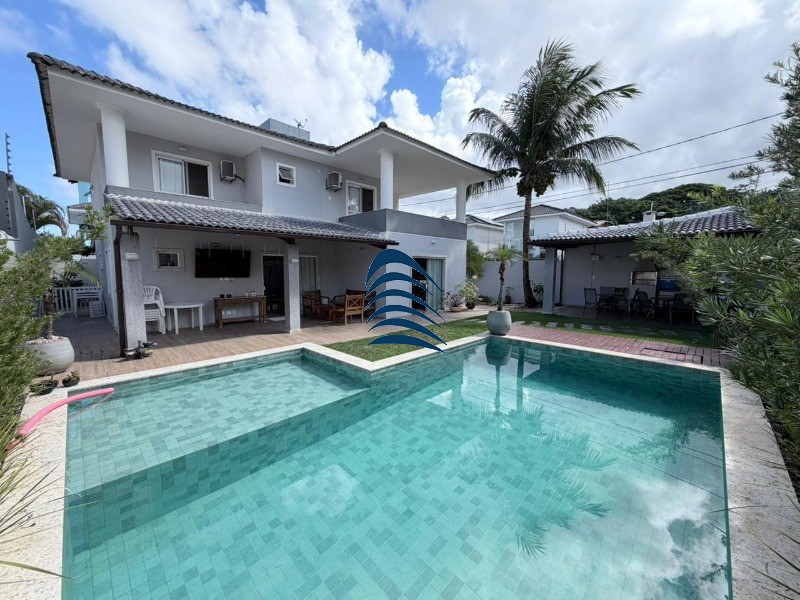Casa, 4 quartos, 258 m² - Foto 1