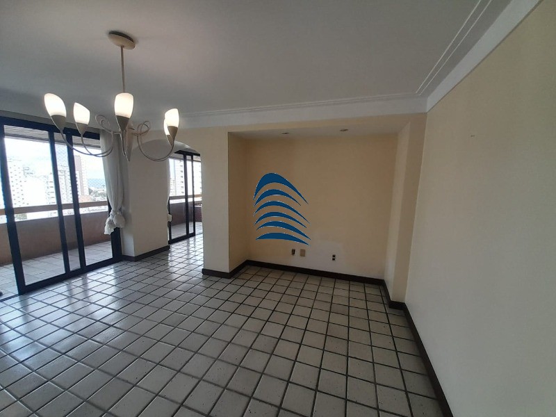 Apartamento, 4 quartos, 240 m² - Foto 1