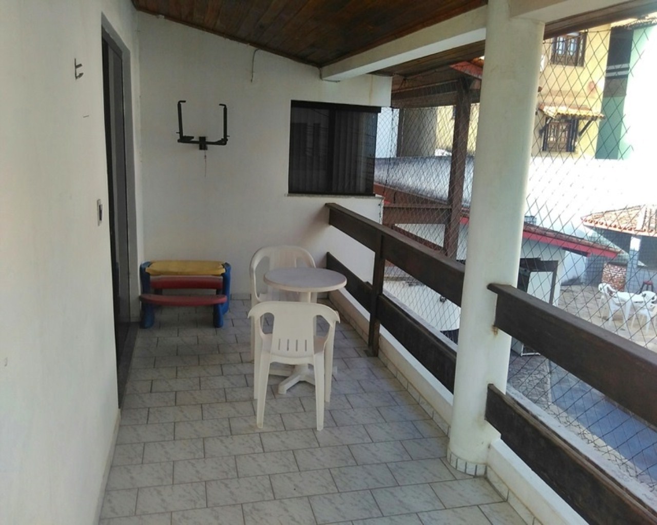 Casa à venda com 4 quartos, 250m² - Foto 16