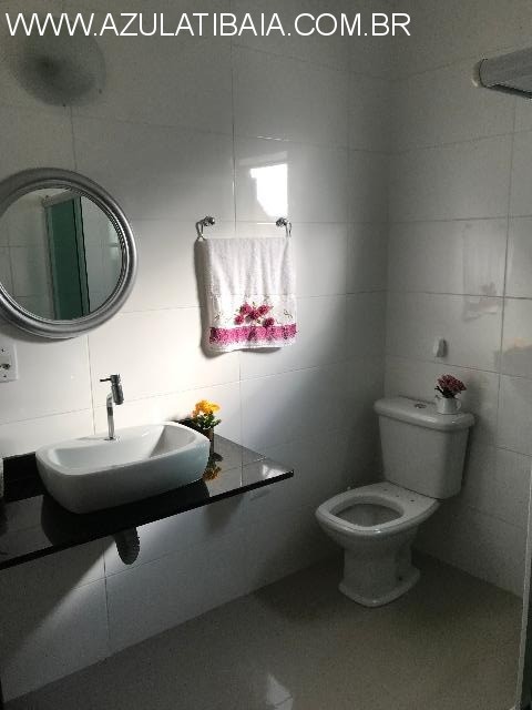 Casa à venda e aluguel com 3 quartos, 100m² - Foto 11